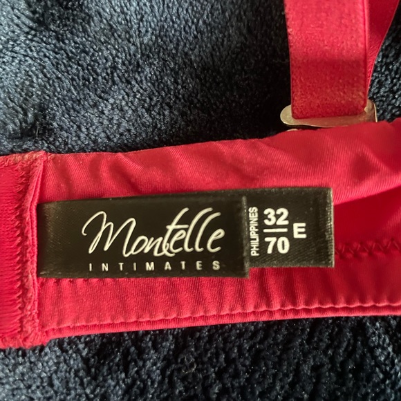 Montelle Wireless Molded Cup Bra - Picture 4 of 8